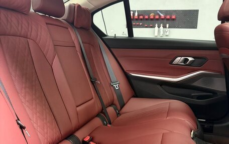 BMW 3 серия, 2024 год, 3 250 000 рублей, 13 фотография