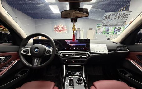 BMW 3 серия, 2024 год, 3 250 000 рублей, 10 фотография