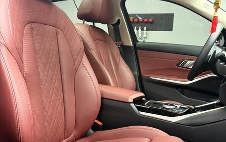 BMW 3 серия, 2024 год, 3 250 000 рублей, 12 фотография