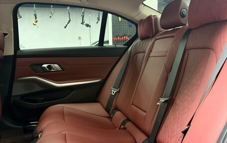 BMW 3 серия, 2024 год, 3 250 000 рублей, 15 фотография