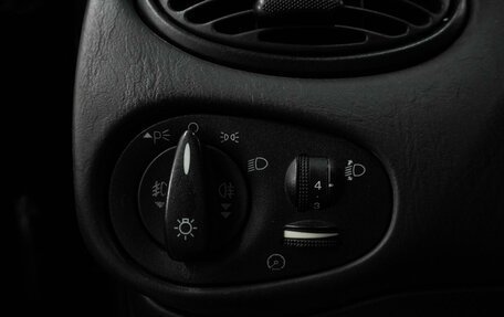 Ford Focus IV, 2003 год, 599 000 рублей, 15 фотография