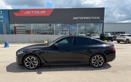 BMW i4, 2022 год, 2 400 000 рублей, 3 фотография