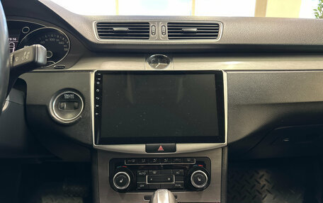 Volkswagen Passat B7, 2011 год, 995 000 рублей, 12 фотография