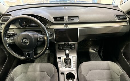 Volkswagen Passat B7, 2011 год, 995 000 рублей, 8 фотография