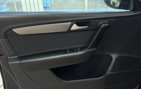 Volkswagen Passat B7, 2011 год, 995 000 рублей, 14 фотография