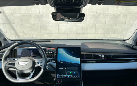 Geely Atlas, 2023 год, 2 750 000 рублей, 15 фотография
