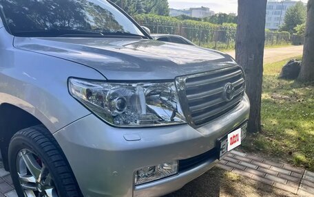 Toyota Land Cruiser 200, 2011 год, 6 700 000 рублей, 2 фотография