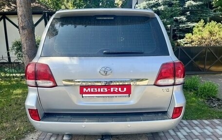 Toyota Land Cruiser 200, 2011 год, 6 700 000 рублей, 4 фотография