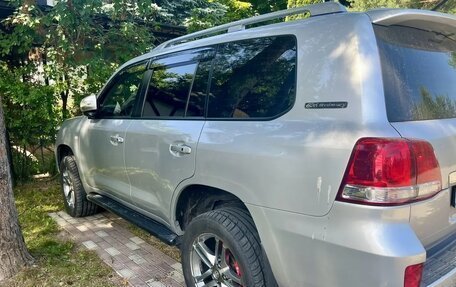 Toyota Land Cruiser 200, 2011 год, 6 700 000 рублей, 7 фотография