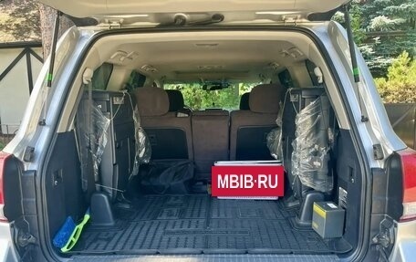 Toyota Land Cruiser 200, 2011 год, 6 700 000 рублей, 15 фотография