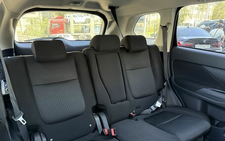 Mitsubishi Outlander III рестайлинг 3, 2015 год, 1 550 000 рублей, 10 фотография