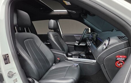 Mercedes-Benz GLB, 2022 год, 3 048 000 рублей, 18 фотография