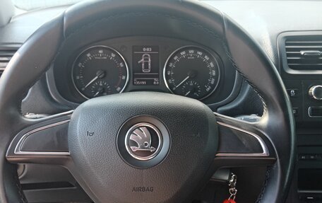 Skoda Fabia II, 2014 год, 900 000 рублей, 3 фотография