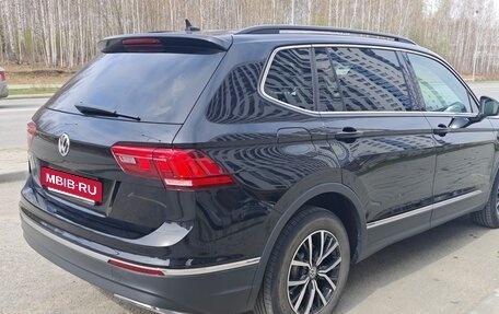 Volkswagen Tiguan II, 2020 год, 2 199 900 рублей, 6 фотография
