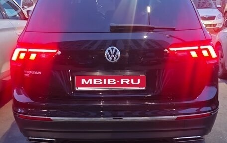 Volkswagen Tiguan II, 2020 год, 2 199 900 рублей, 10 фотография