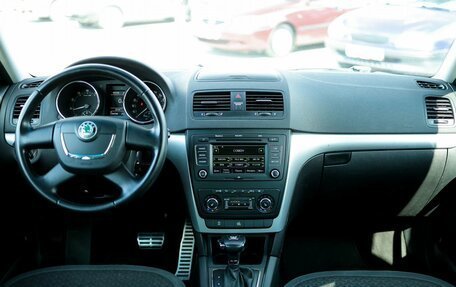 Skoda Yeti I рестайлинг, 2012 год, 1 179 000 рублей, 8 фотография