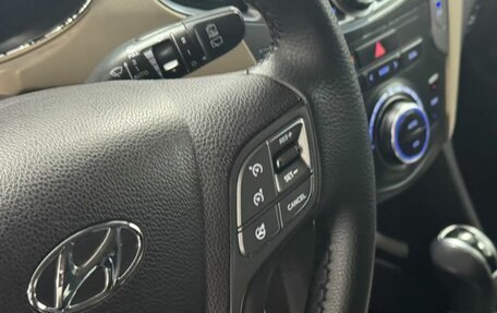Hyundai Santa Fe III рестайлинг, 2012 год, 1 800 000 рублей, 13 фотография