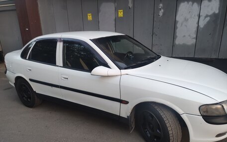 Opel Vectra B рестайлинг, 1998 год, 246 000 рублей, 3 фотография