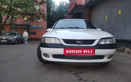 Opel Vectra B рестайлинг, 1998 год, 246 000 рублей, 2 фотография