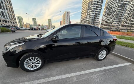 KIA Rio IV, 2018 год, 1 095 000 рублей, 5 фотография
