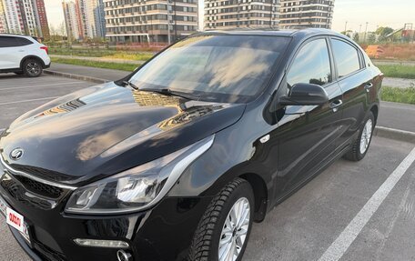 KIA Rio IV, 2018 год, 1 095 000 рублей, 2 фотография