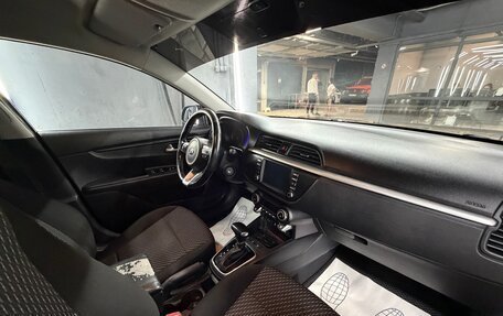 KIA Rio IV, 2018 год, 1 095 000 рублей, 15 фотография