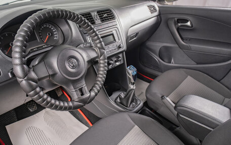 Volkswagen Polo VI (EU Market), 2015 год, 899 000 рублей, 9 фотография
