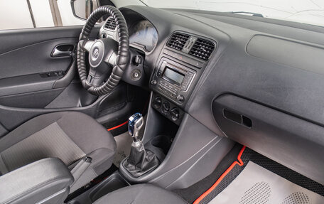 Volkswagen Polo VI (EU Market), 2015 год, 899 000 рублей, 16 фотография