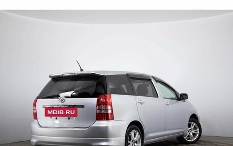 Toyota Wish II, 2005 год, 679 000 рублей, 4 фотография