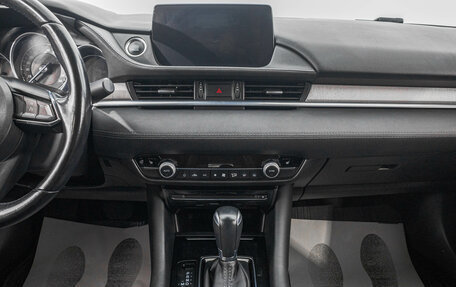 Mazda 6, 2021 год, 1 999 000 рублей, 19 фотография