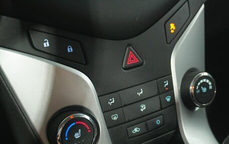 Chevrolet Cruze II, 2013 год, 670 000 рублей, 13 фотография