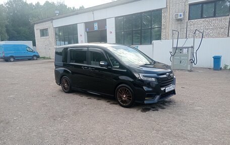 Honda Stepwgn IV, 2017 год, 1 870 000 рублей, 7 фотография