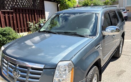 Cadillac Escalade III, 2007 год, 1 500 000 рублей, 2 фотография