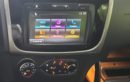 Renault Logan II, 2019 год, 975 000 рублей, 12 фотография