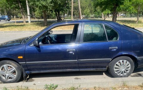 Nissan Primera II рестайлинг, 1991 год, 150 000 рублей, 5 фотография