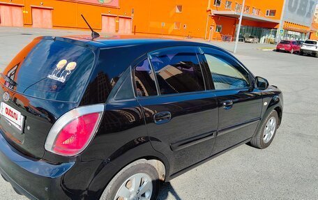 KIA Rio II, 2011 год, 570 000 рублей, 3 фотография