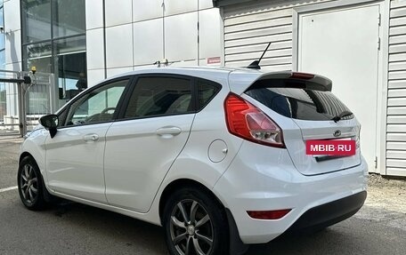 Ford Fiesta, 2018 год, 980 000 рублей, 6 фотография