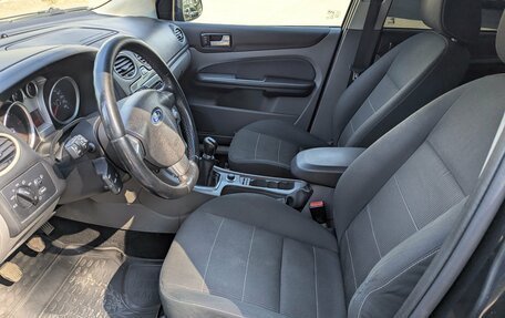 Ford Focus II рестайлинг, 2010 год, 525 000 рублей, 17 фотография