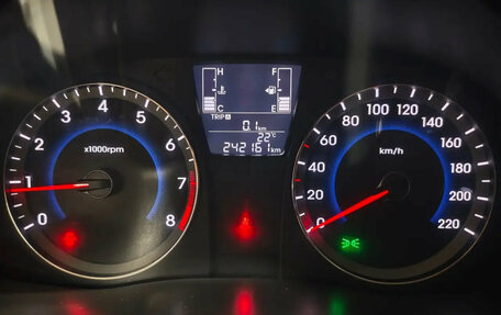 Hyundai Solaris II рестайлинг, 2016 год, 695 000 рублей, 9 фотография