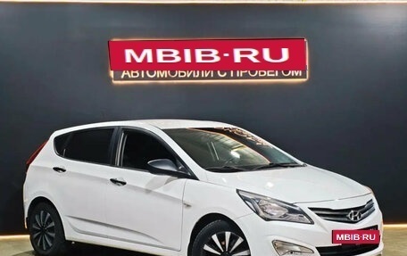 Hyundai Solaris II рестайлинг, 2016 год, 695 000 рублей, 3 фотография