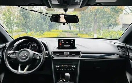 Mazda CX-4, 2022 год, 1 850 000 рублей, 13 фотография