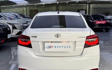 Toyota Vios III, 2023 год, 1 080 000 рублей, 6 фотография
