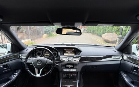 Mercedes-Benz E-Класс, 2014 год, 2 300 000 рублей, 10 фотография