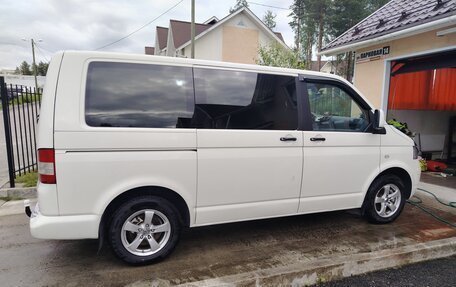 Volkswagen Transporter T5 рестайлинг, 2005 год, 1 200 000 рублей, 3 фотография