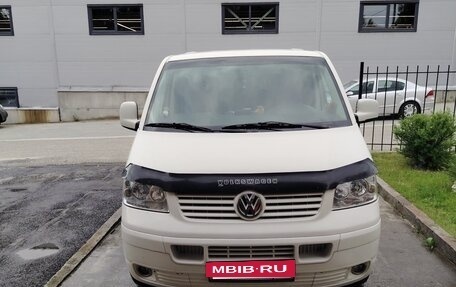 Volkswagen Transporter T5 рестайлинг, 2005 год, 1 200 000 рублей, 5 фотография