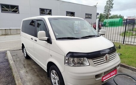 Volkswagen Transporter T5 рестайлинг, 2005 год, 1 200 000 рублей, 2 фотография