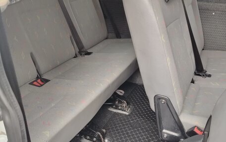 Volkswagen Transporter T5 рестайлинг, 2005 год, 1 200 000 рублей, 12 фотография