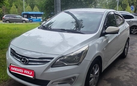 Hyundai Solaris II рестайлинг, 2016 год, 515 000 рублей, 2 фотография