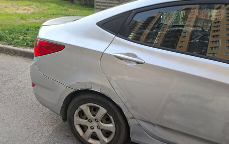 Hyundai Solaris II рестайлинг, 2013 год, 380 000 рублей, 12 фотография