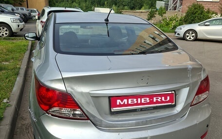 Hyundai Solaris II рестайлинг, 2013 год, 380 000 рублей, 6 фотография